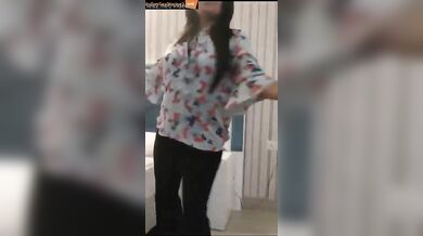 Punjabi milf hot dance and lund sucking video