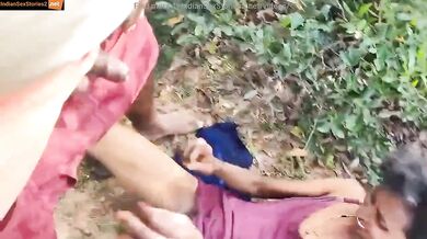 Skinny tamil milf outdoor fucking with audio