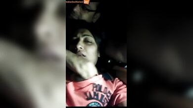 Hot aunty and lover’s hindi boobs pressing video