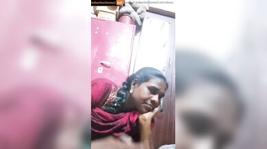 Desi kannada stepmom giving handjob to son