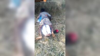 Bihari college girl farm sex caught in camera