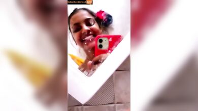 Kannada influencer Sonu Gowda naked boobs and pussy mms