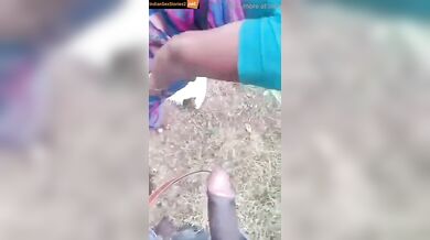 Tamil aunty and lover outdoor video with clear audio