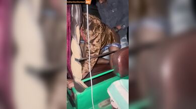 Desi shemale fucked in autoriksha sex video