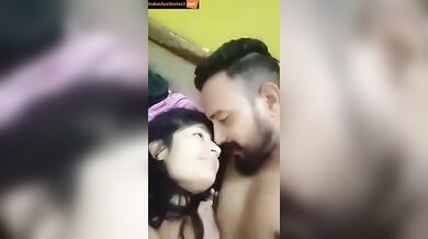 Punjabi girlfriend sucking big cock at lover’s house
