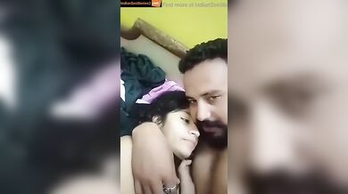 Punjabi girlfriend sucking big cock at lover’s house