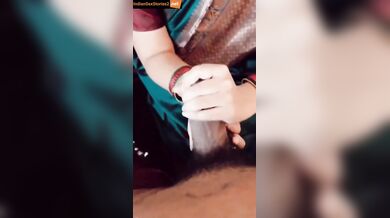 Very hot tamil mom giving handjob to cock with boobs pressing