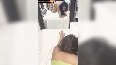 One more delhi aunty fucking gigolo in mirror selfie