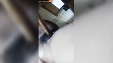Village babe fucking her pussy with dahi bilona!