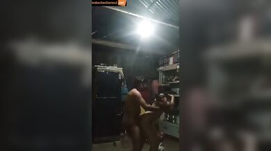 Full chudai of Bengali Bhabhi in her home xxx scandal