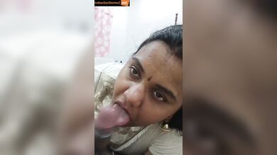 Tamil wife giving passionate blowjob in HD video