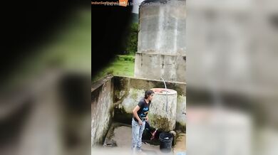 Desi boy filmed open bath of neighbour girl