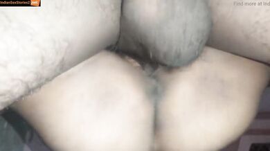 Bihari aunty feeding milk while being fucked