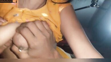 Bihari aunty feeding milk while being fucked