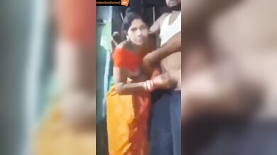 Orange saree village bhabhi in xxx affair video