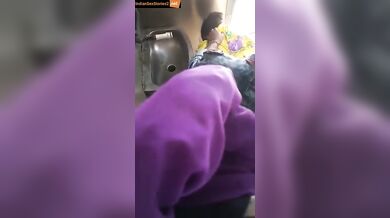 Bhabhi quickie sex mms in train toilet