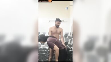 Amateur devar bhabhi hot bathroom romance video