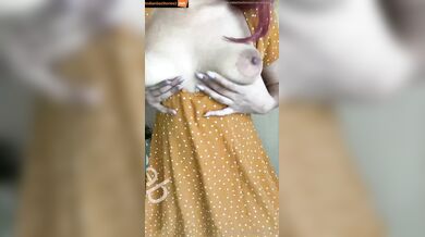 Influencer Tara Kudale in her 15 mins viral porn video