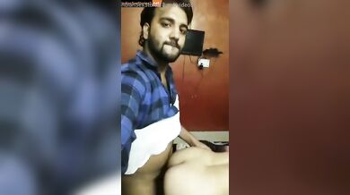 Hot ass desi girlfriend took penis in doggy shot