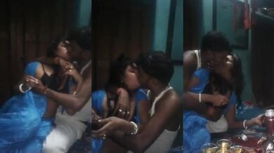 Bihari guys lips kiss and boobs pressing with randi