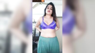 Gujarati bhabhi neerali full nude video selfie