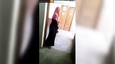 Muslim school teacher and principal blowjob video