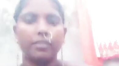 Pure dehati Bhabhi showing all holes in bathroom mms