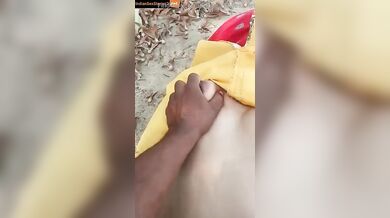 Rajasthani village girl outdoor sex mms