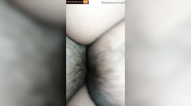 Village bhabhi lollipop blowjob and chut fuck MMS