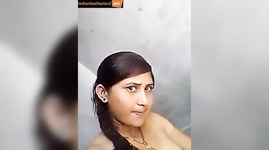 Naughty rajasthani village girl full nude mms