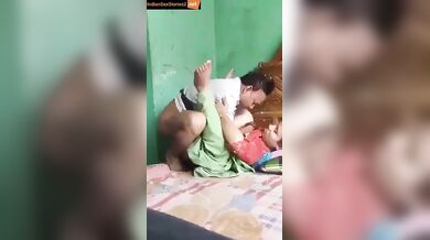 Bhabhi fucked budha kirana uncle for free groceries