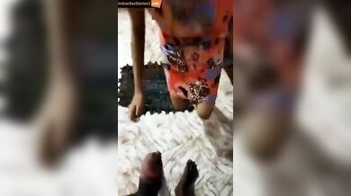 Unmarried sister sucking married bhai ka lund