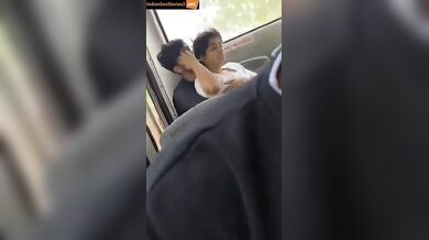 College girl full hot romance in government bus