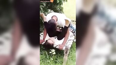 Punjabi girl fucked in charpai (Desi village mms)