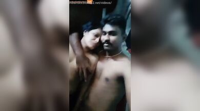 Auto driver and housewife nude porn mms of deep kiss