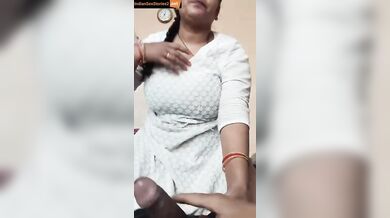 Desi bhabhi deep and lovely blowjob clip with devar