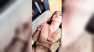 Clean shaved pussy pakistani girlfriend sharing video
