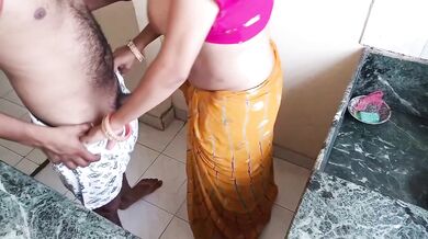 Devar hot bhabhi kitchen sex mms (faceless pornstar)