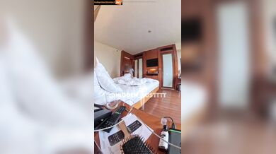 Smriti Jain pune hotel viral dare video