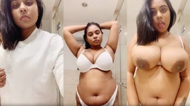 Horny malayali babe smoking and showing tanker boobs