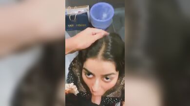 Delhi mangetar girl mall bathroom sucking video