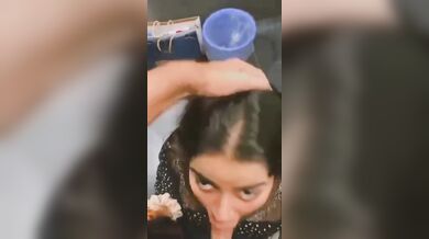 Delhi mangetar girl mall bathroom sucking video