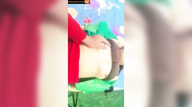 Hot village bhabhi in blouse gets condom faad chudai (11 mins)