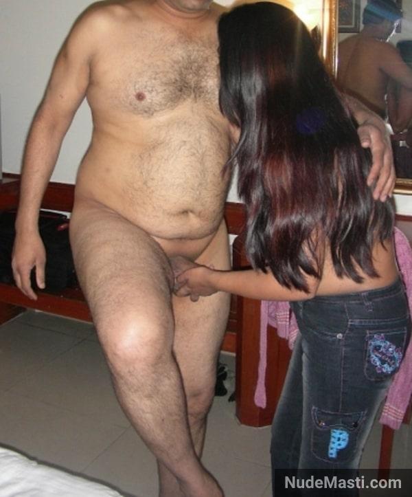 Mature Indian aunty involved in foreplay