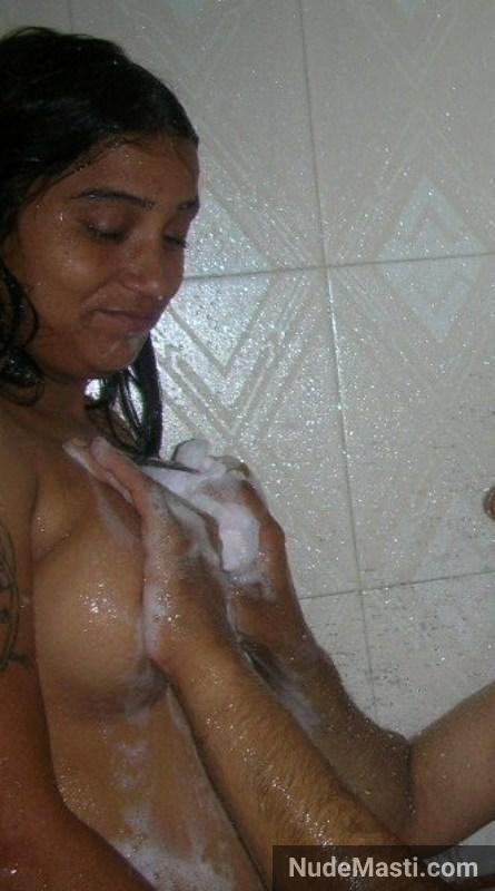 Nude bhabhi enjoys getting bathed by husband
