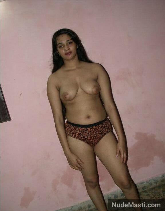 Cute desi teen girl naked