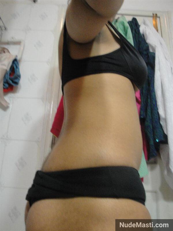 sexy teen indian girl in bra and pantie