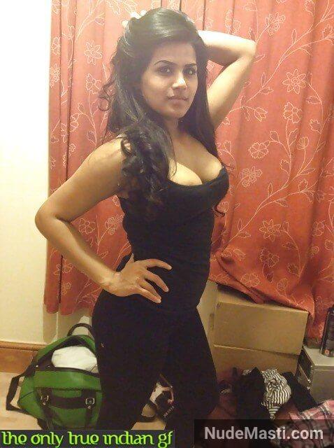 beautiful indian girlfriend with big tits