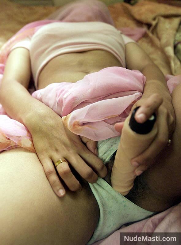horny indian housewife masturbating with dildo
