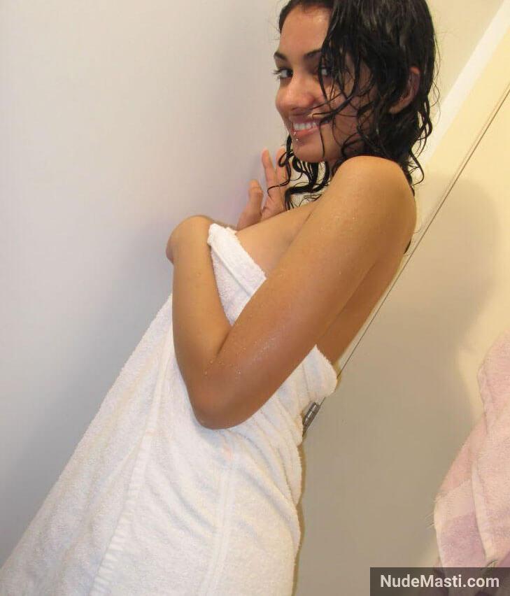 hot teen indian girl half nude after bath